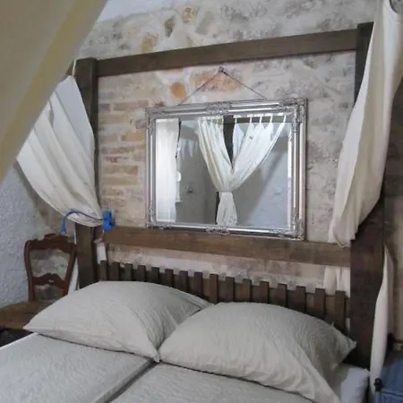 Fischer Fritz 2 Appartement Betina (Sibenik-Knin)