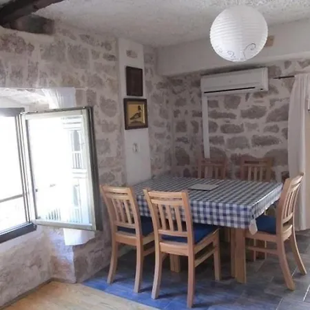 Fischer Fritz 2 Appartement