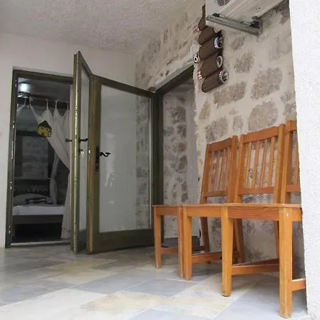 Apartment Grosse In Mit Terrasse Und Whirlpool *