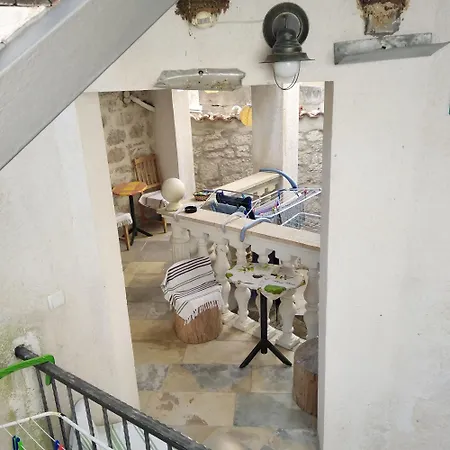 Grosse In Mit Terrasse Und Whirlpool Betina (Sibenik-Knin)